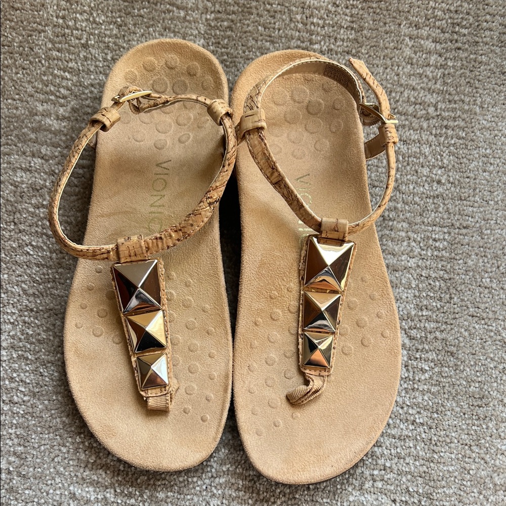 Vionic Tan Braided T-Strap Sandals with Gold Stud Accent